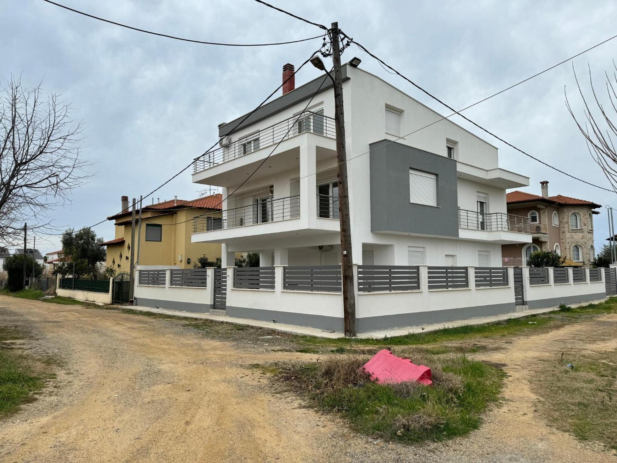 Adoniss Apartmentss Paralia Dionisiou Zewnętrze zdjęcie